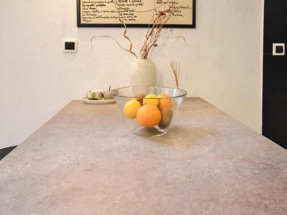 Studios Barre With Jacuzzi Rovigno Esterno foto